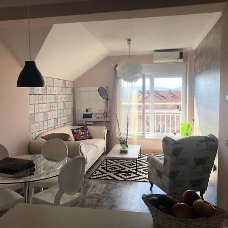 Gala Apartment Tivat Buitenkant foto