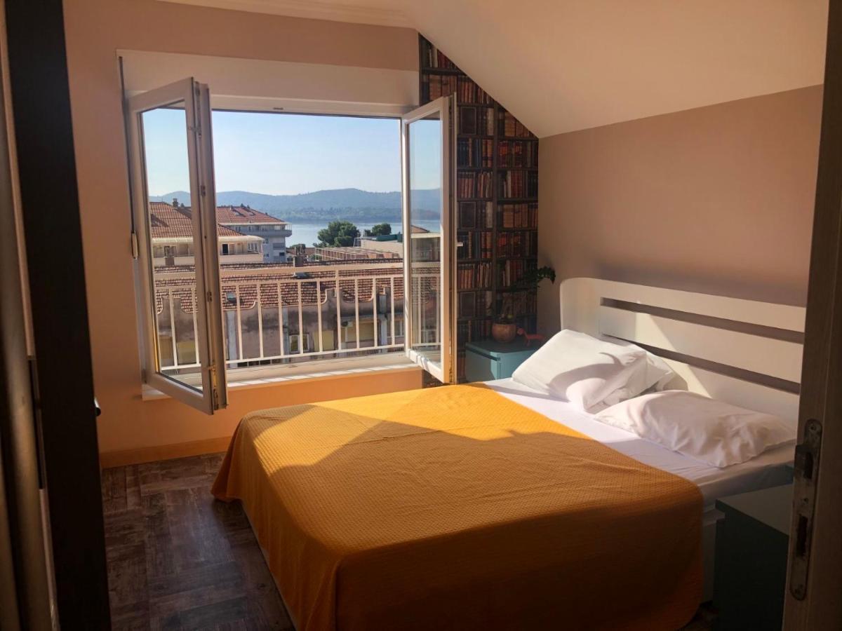 Gala Apartment Tivat Buitenkant foto